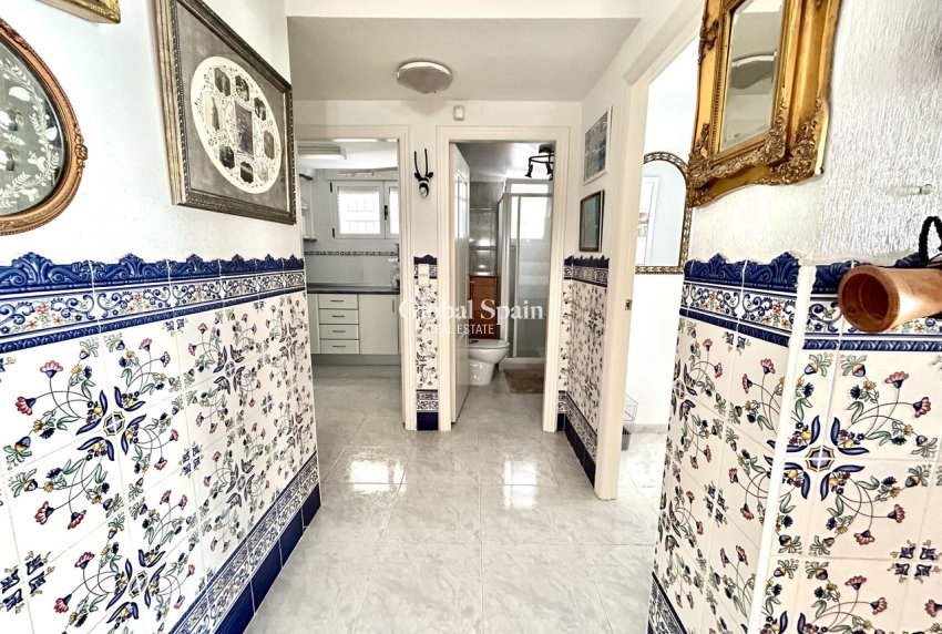 Wederverkoop - VILLA -
PINAR DE CAMPOVERDE - Inland