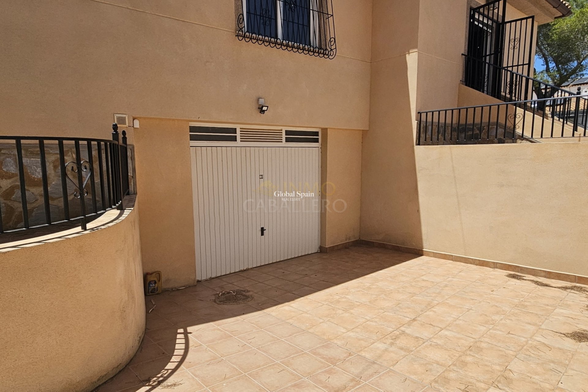 Wederverkoop - VILLA -
PINAR DE CAMPOVERDE - Inland