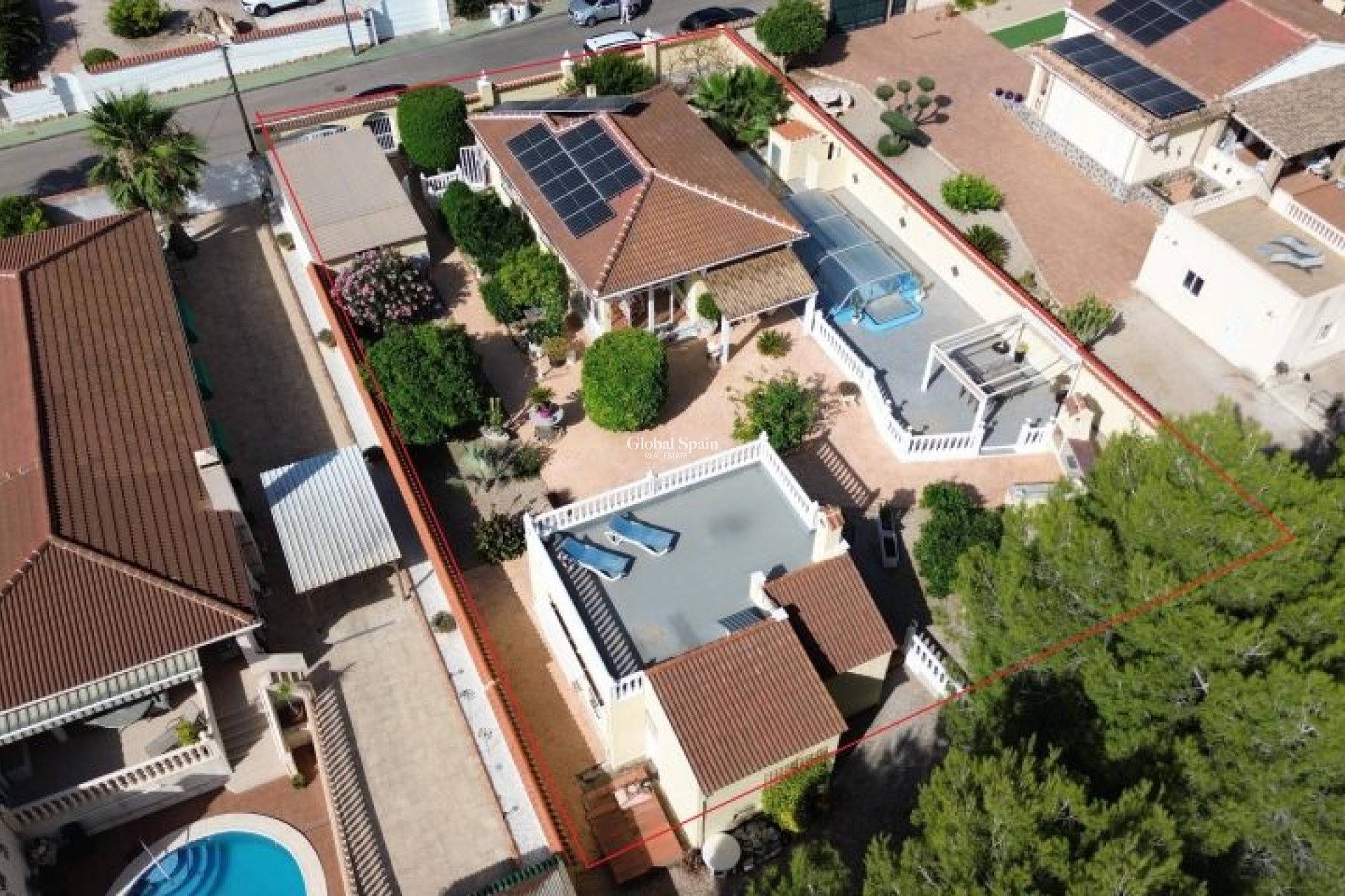Wederverkoop - VILLA -
PINAR DE CAMPOVERDE - Inland