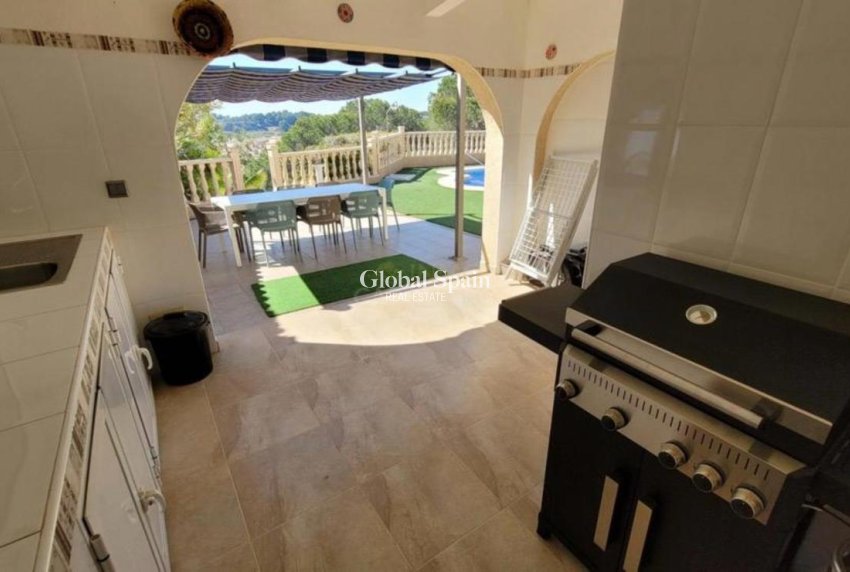 Wederverkoop - VILLA -
PINAR DE CAMPOVERDE - Inland