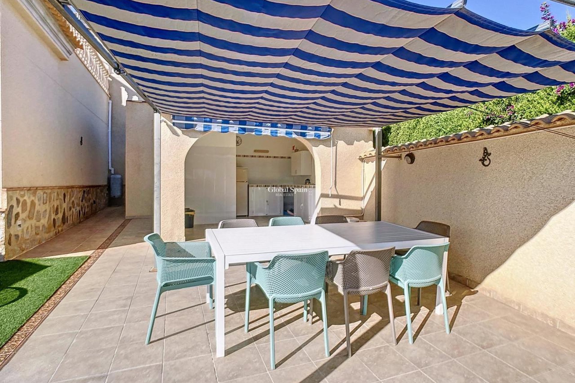 Wederverkoop - VILLA -
PINAR DE CAMPOVERDE - Inland