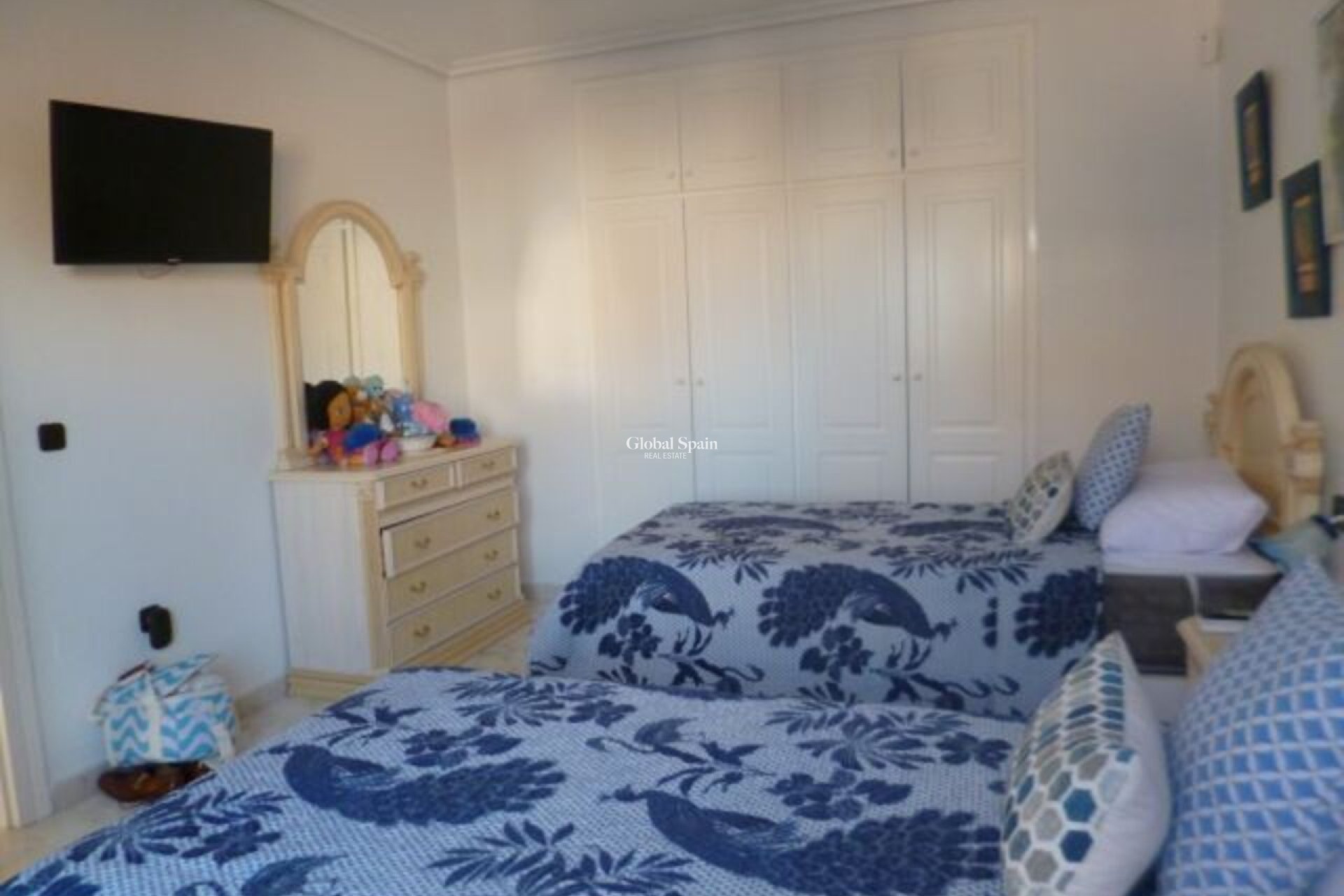 Wederverkoop - VILLA -
PLAYA FLAMENCA - Costa Blanca