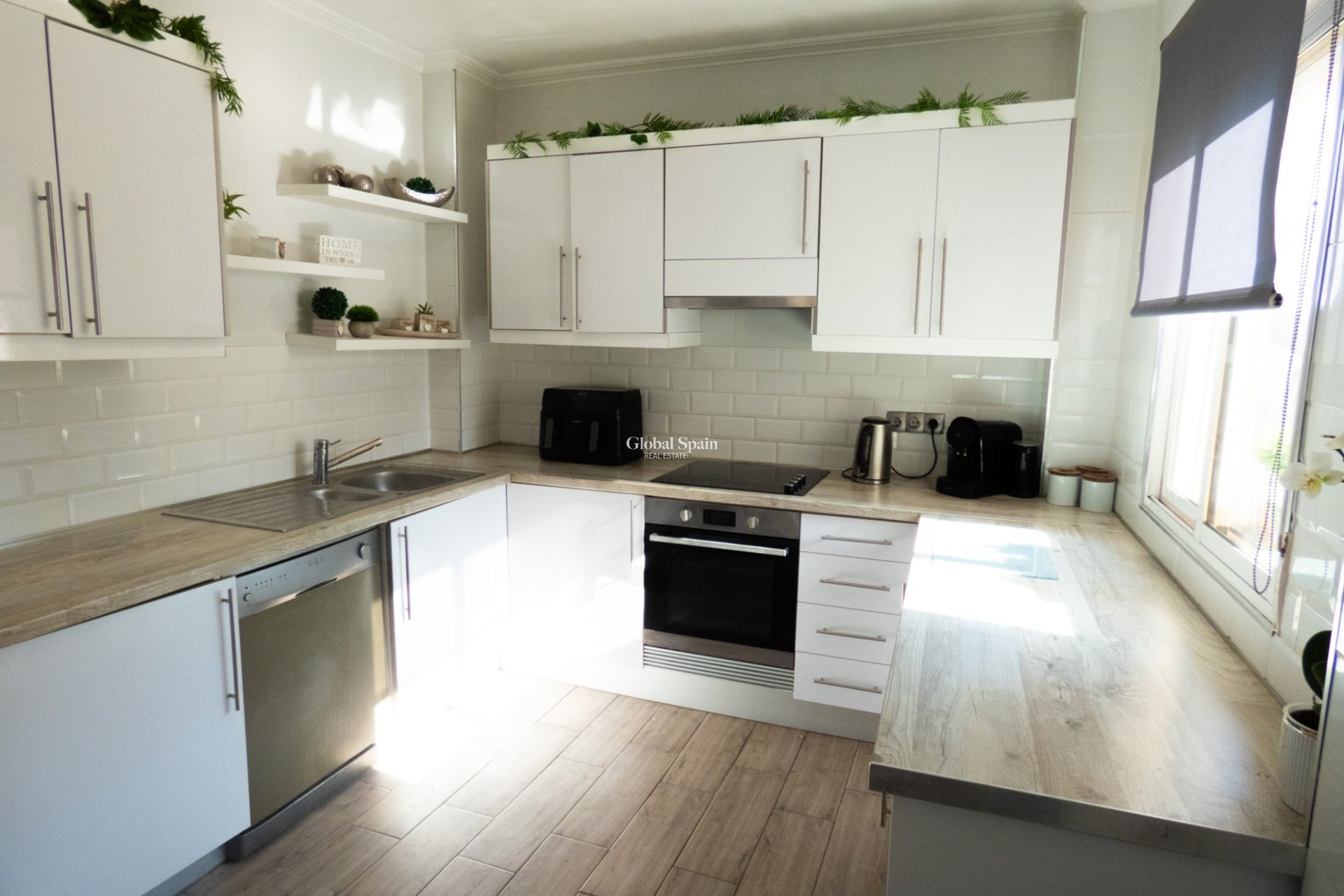 Wederverkoop - VILLA -
PLAYA FLAMENCA