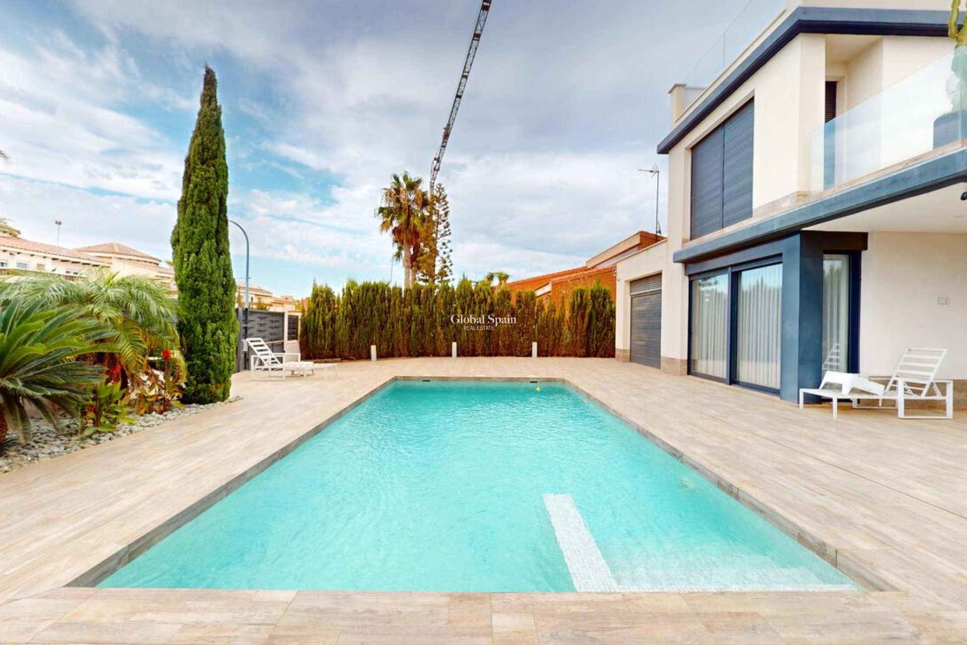 Wederverkoop - VILLA -
PLAYA HONDA - Costa Calida