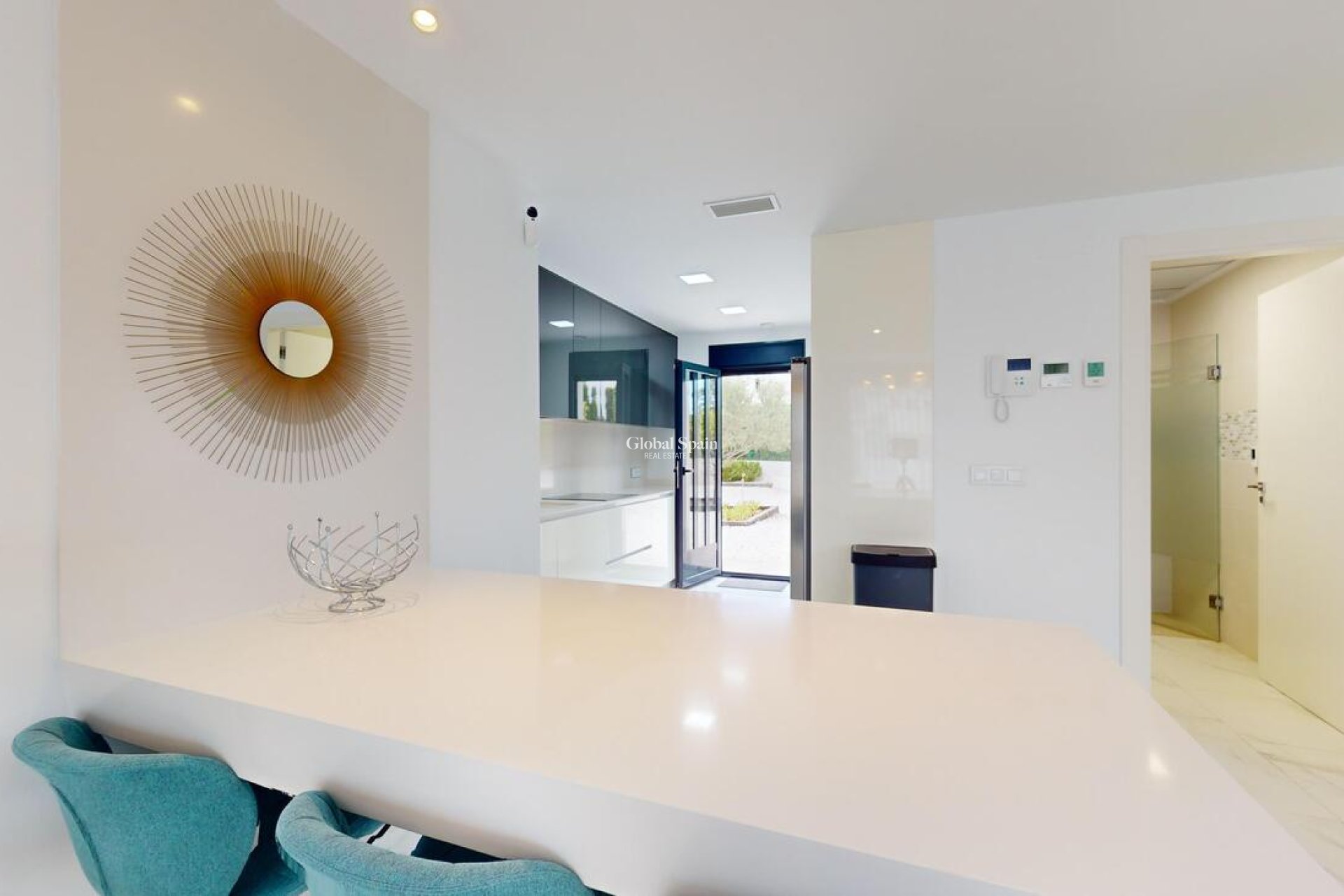 Wederverkoop - VILLA -
PLAYA HONDA - Costa Calida