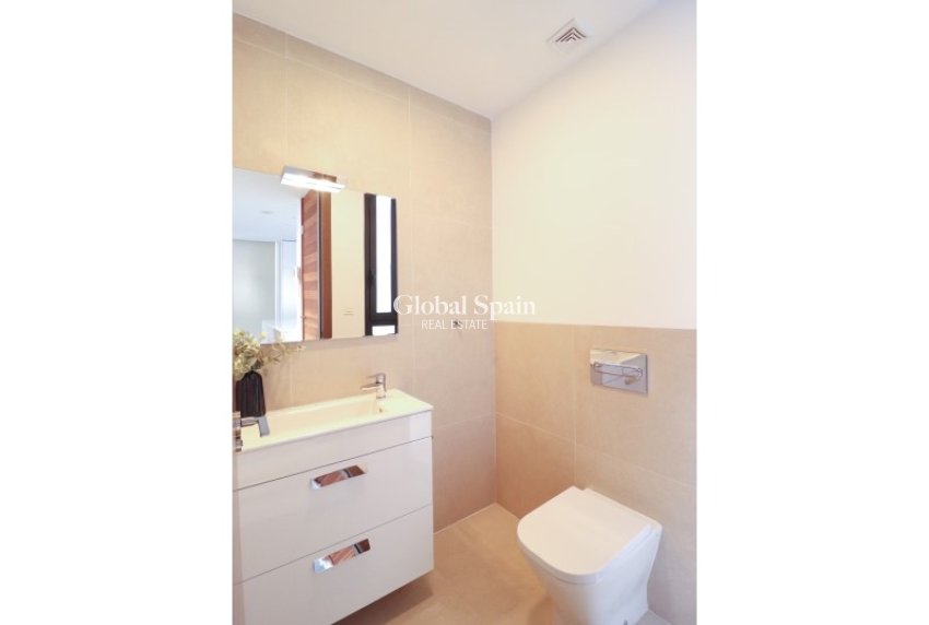 Wederverkoop - VILLA -
POLOP - Costa Blanca