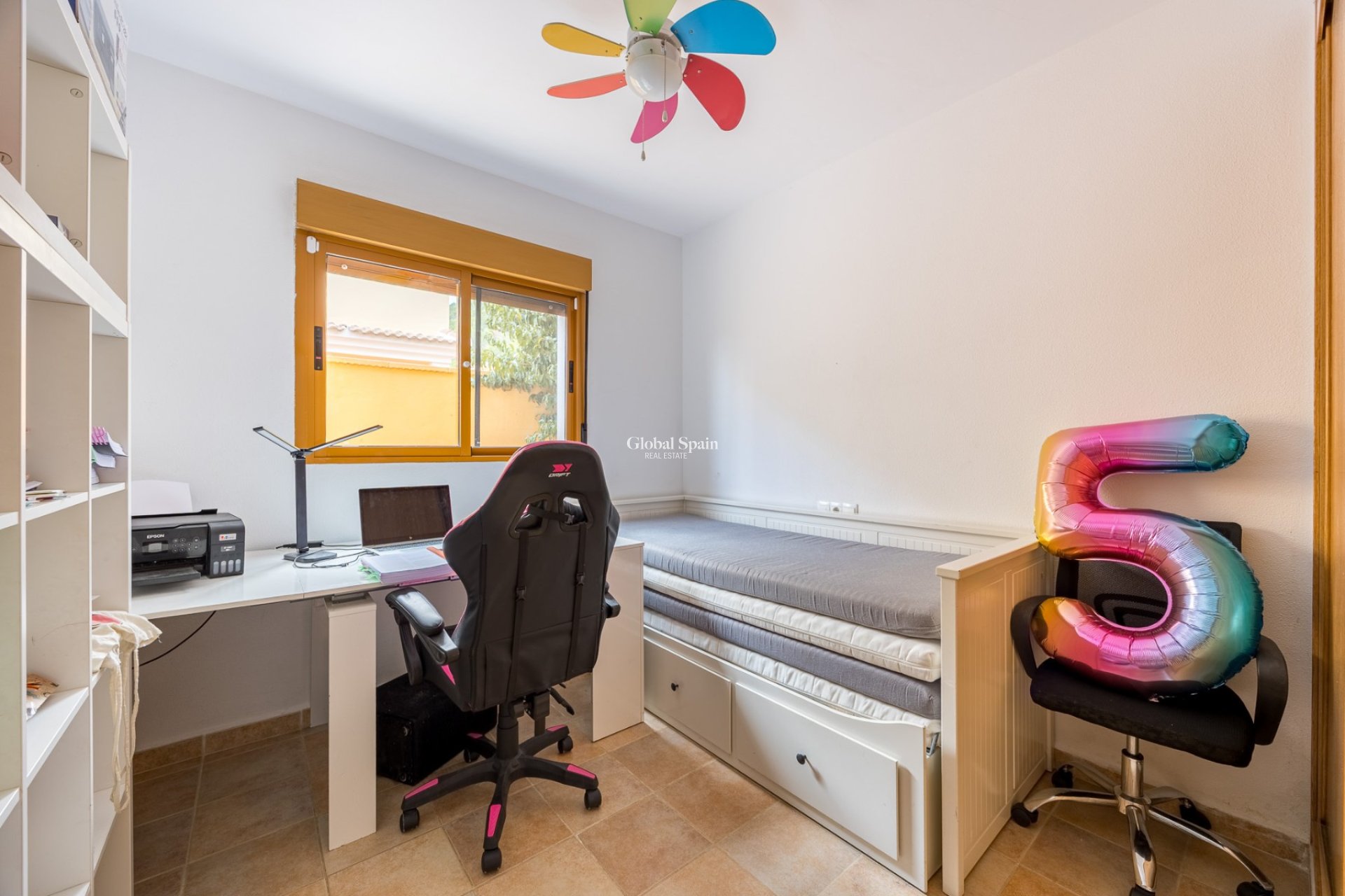 Wederverkoop - VILLA -
POLOP - Polop