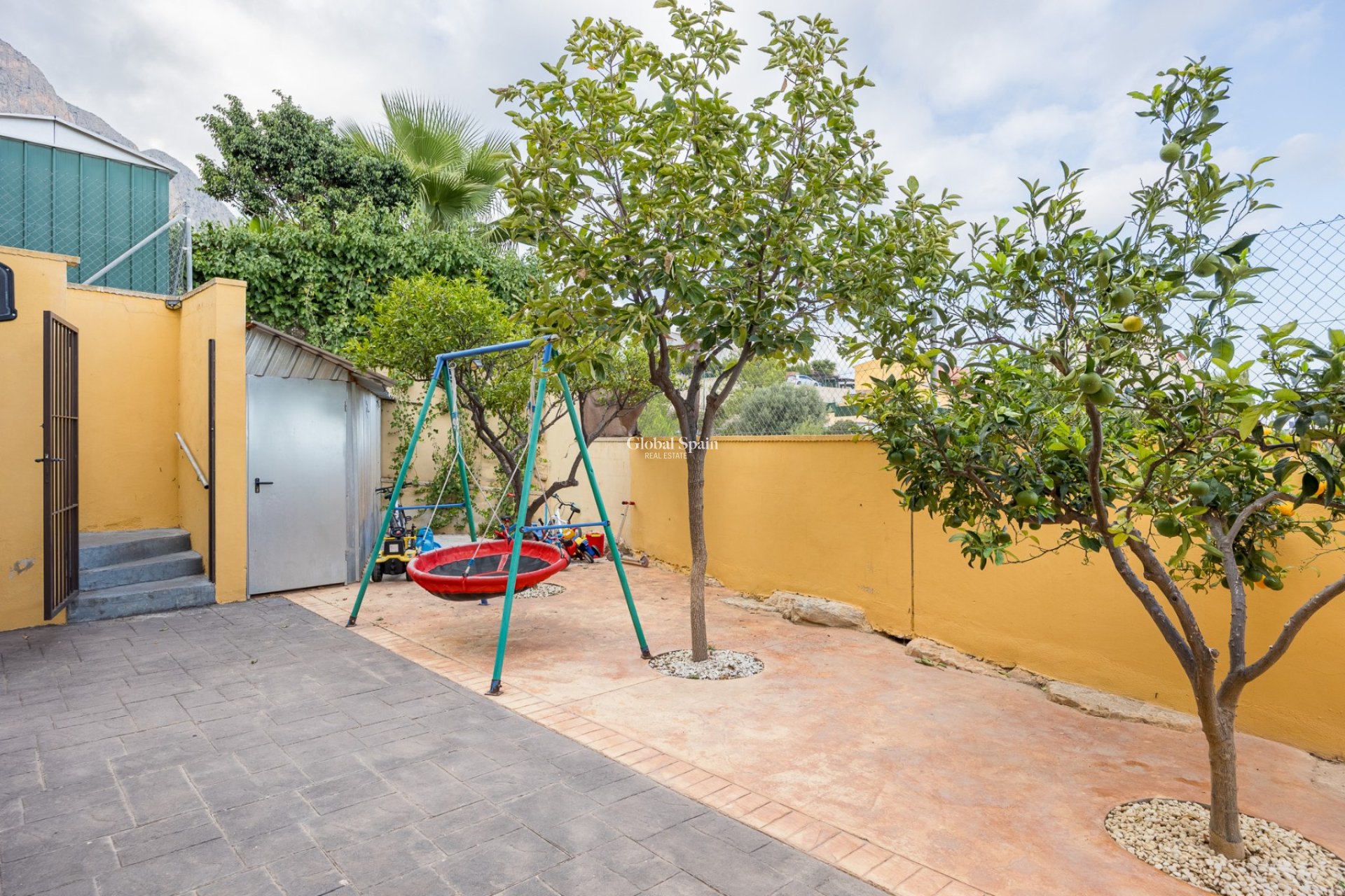 Wederverkoop - VILLA -
POLOP - Polop