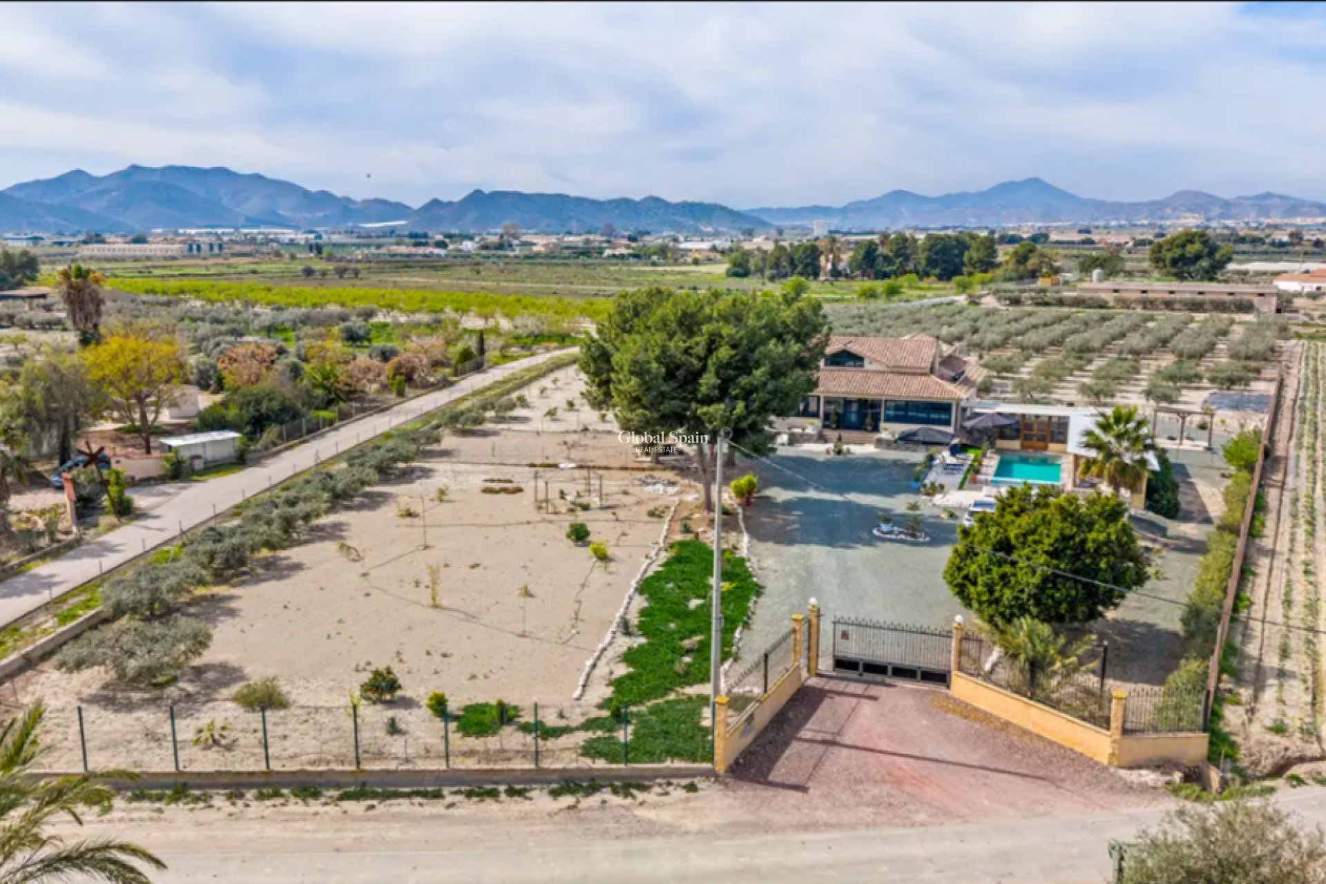Wederverkoop - VILLA -
PUERTO LUMBRERAS - Esparragal de Puerto Lumbreras