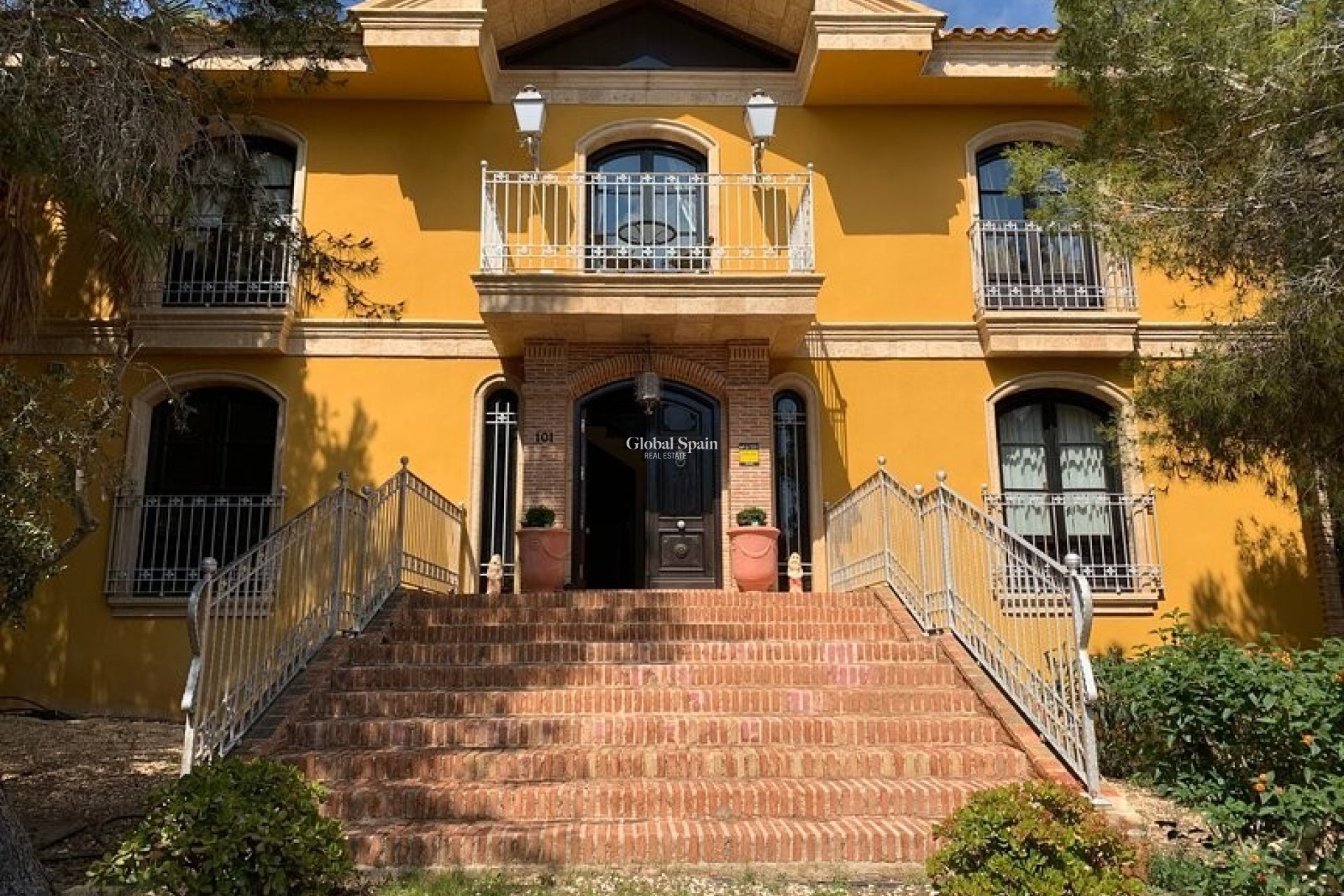 Wederverkoop - VILLA -
ROJALES - Ciudad Quesada