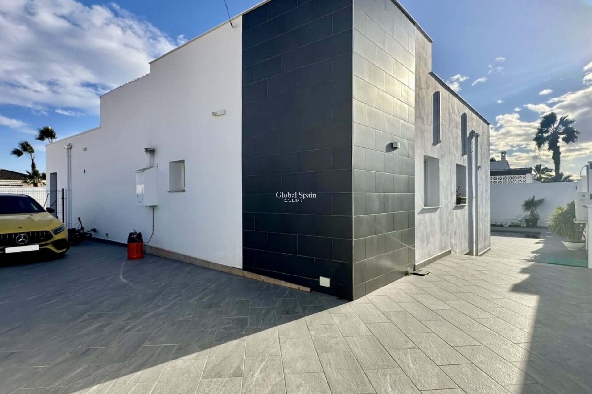 Wederverkoop - VILLA -
ROJALES - Ciudad Quesada