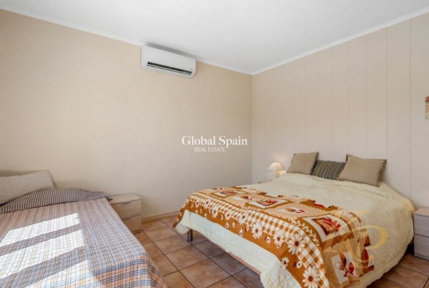 Wederverkoop - VILLA -
ROJALES - Ciudad Quesada