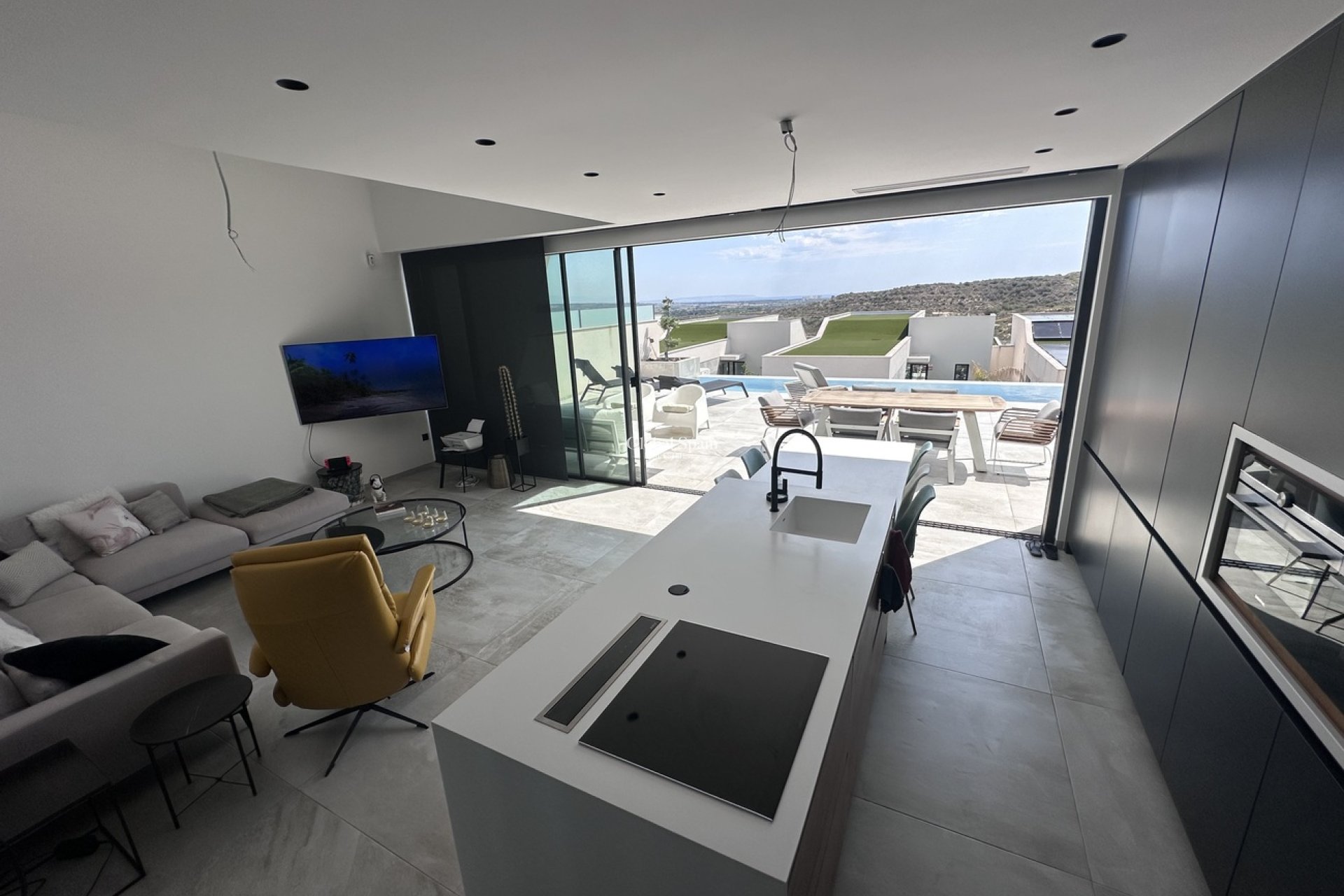 Wederverkoop - VILLA -
ROJALES - Costa Blanca