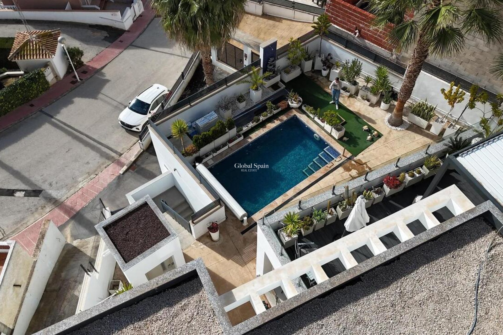 Wederverkoop - VILLA -
ROJALES - Costa Blanca