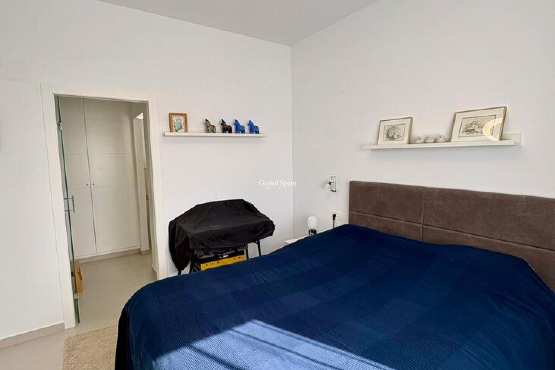 Wederverkoop - VILLA -
ROJALES - Costa Blanca