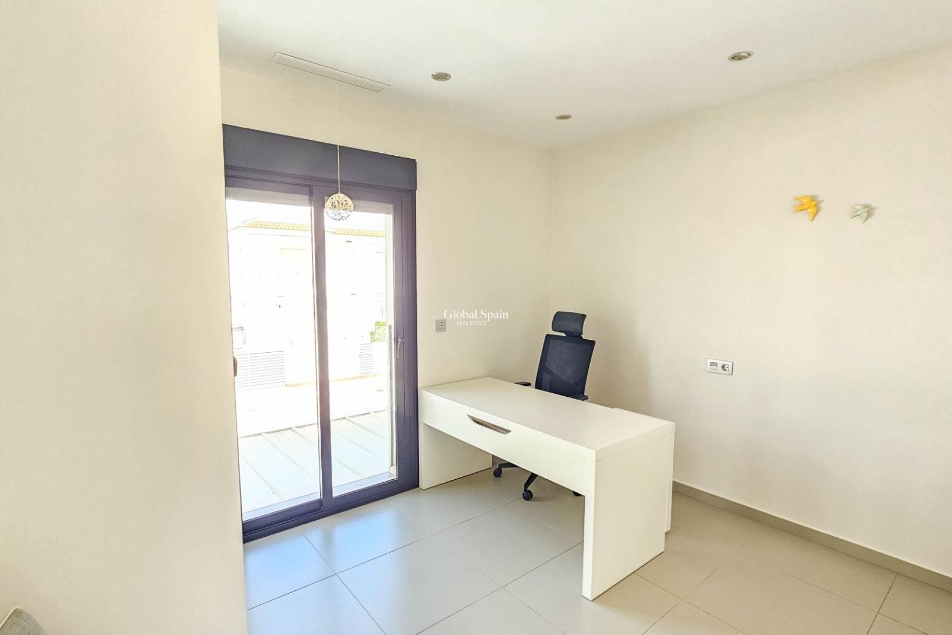 Wederverkoop - VILLA -
ROJALES - Cuidad Quesada