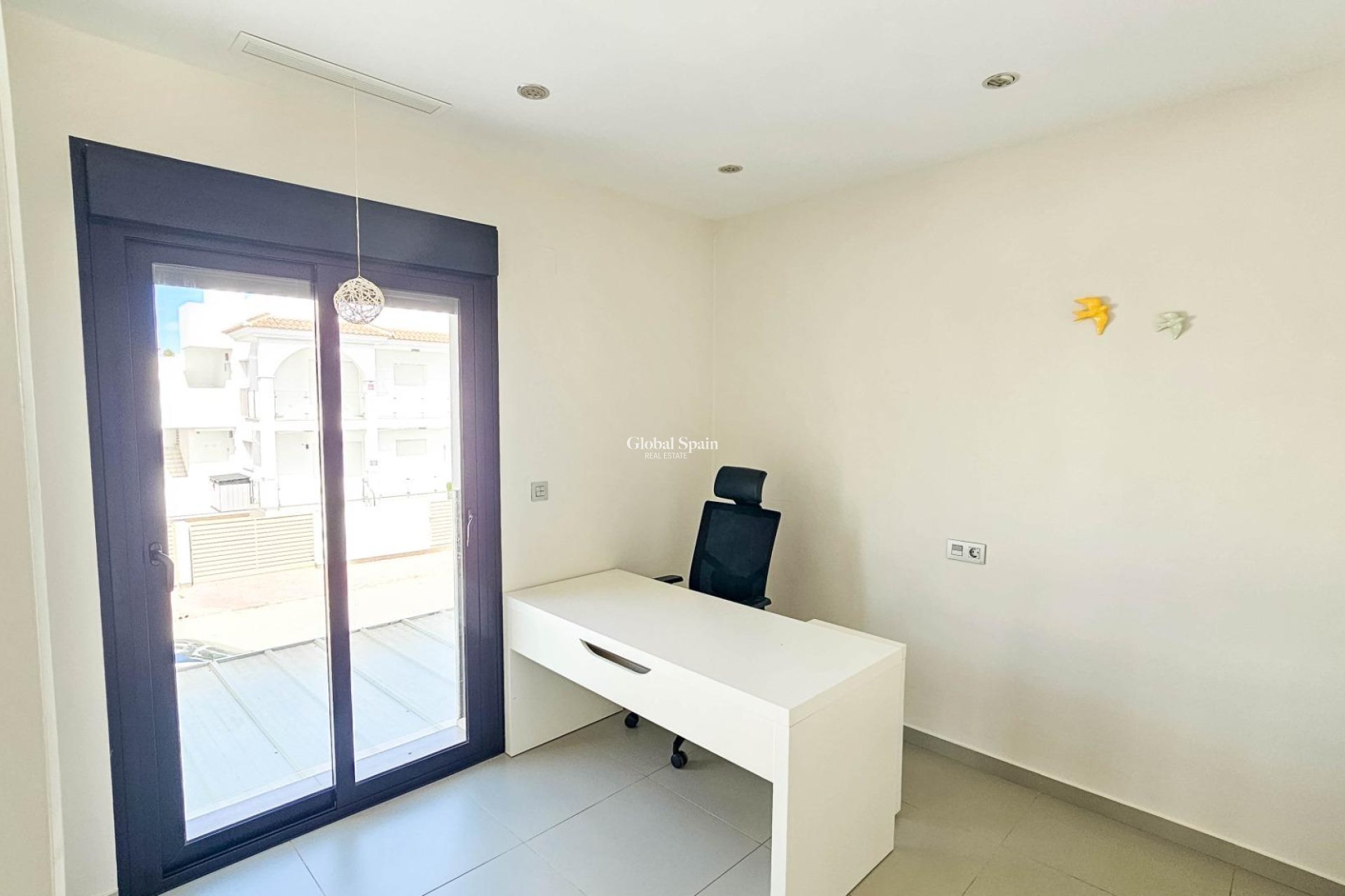 Wederverkoop - VILLA -
ROJALES - Cuidad Quesada