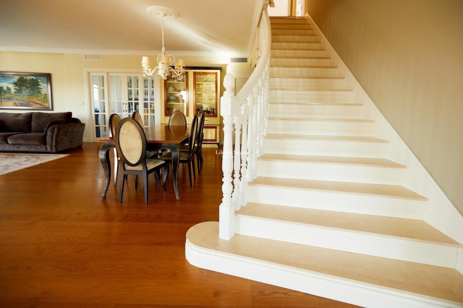 Wederverkoop - VILLA -
ROJALES - Inland