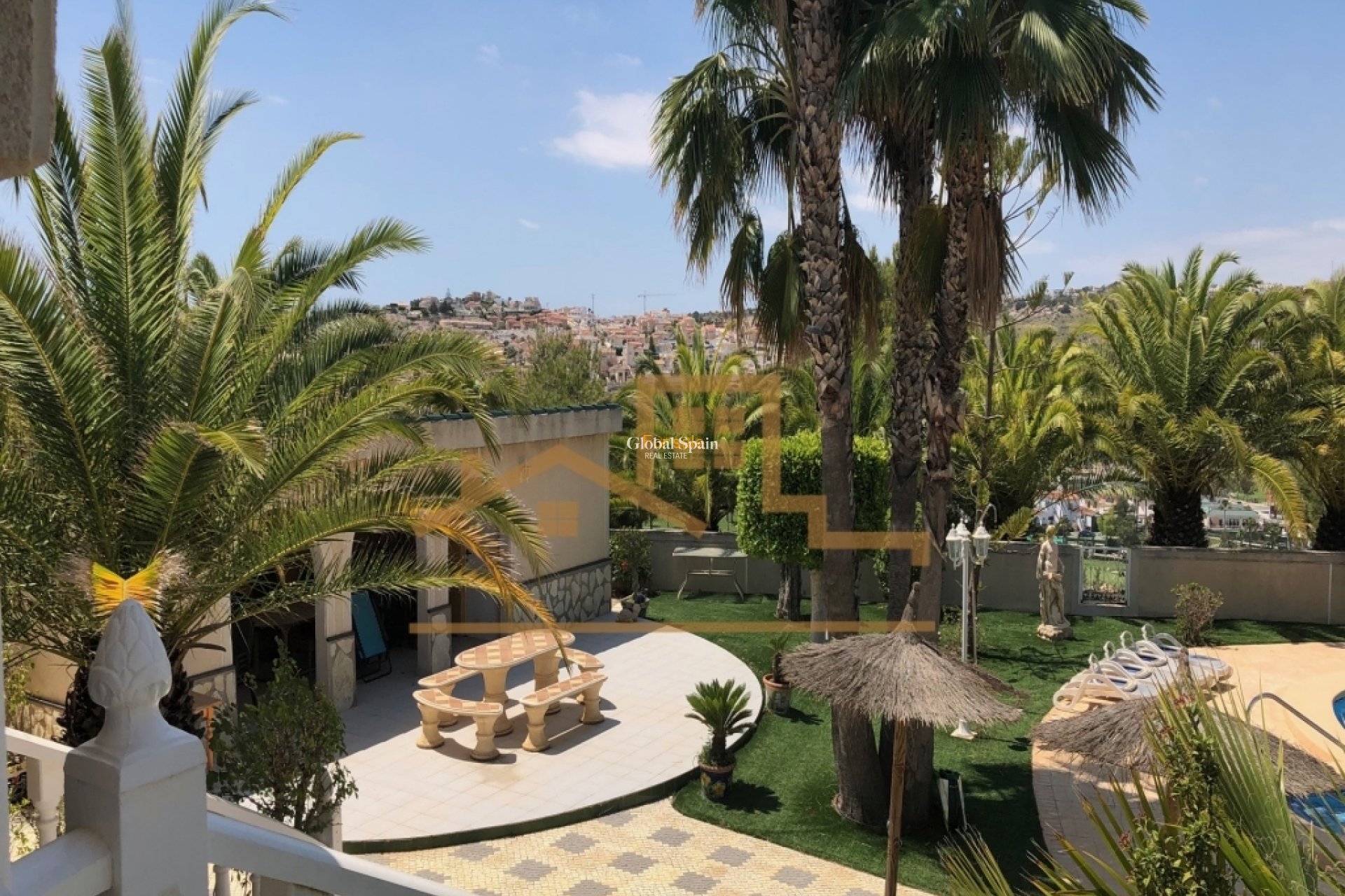 Wederverkoop - Villa -
ROJALES - La Marquesa