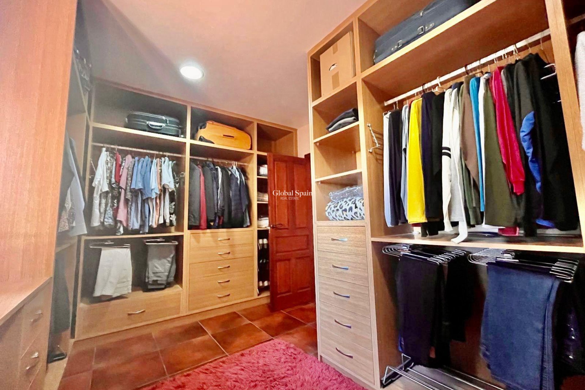 Wederverkoop - VILLA -
ROJALES - La Vega Baja