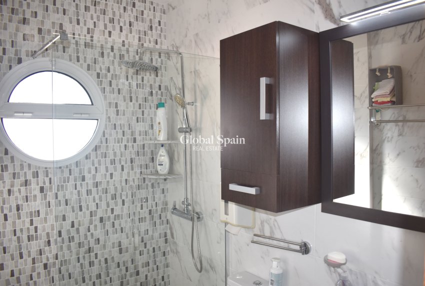 Wederverkoop - VILLA -
SAN FULGENCIO - Costa Blanca