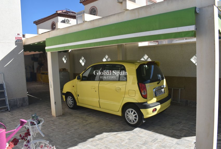 Wederverkoop - VILLA -
SAN FULGENCIO - Costa Blanca