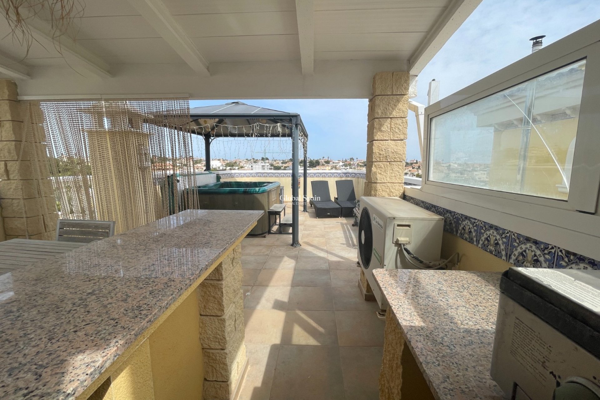 Wederverkoop - VILLA -
SAN FULGENCIO - Costa Blanca