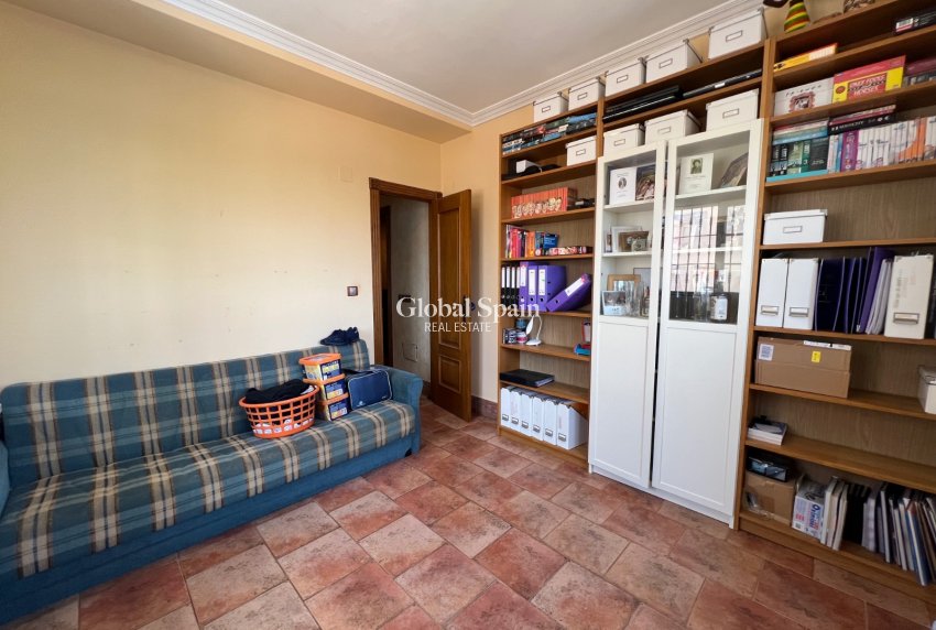 Wederverkoop - VILLA -
SAN FULGENCIO - Costa Blanca