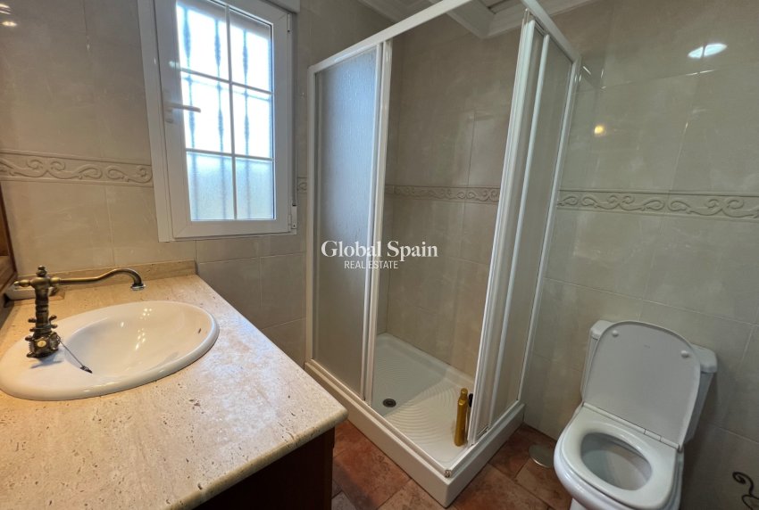 Wederverkoop - VILLA -
SAN FULGENCIO - Costa Blanca