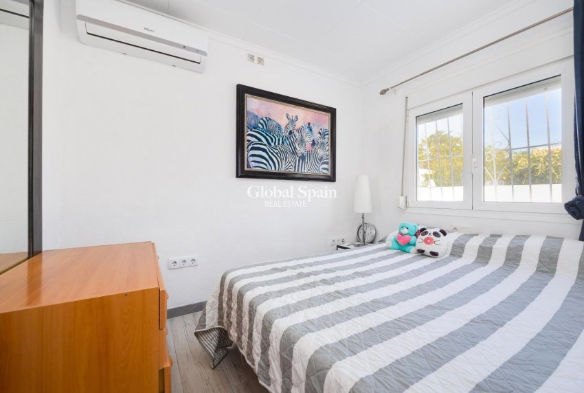 Wederverkoop - VILLA -
SAN FULGENCIO - LA MARINA