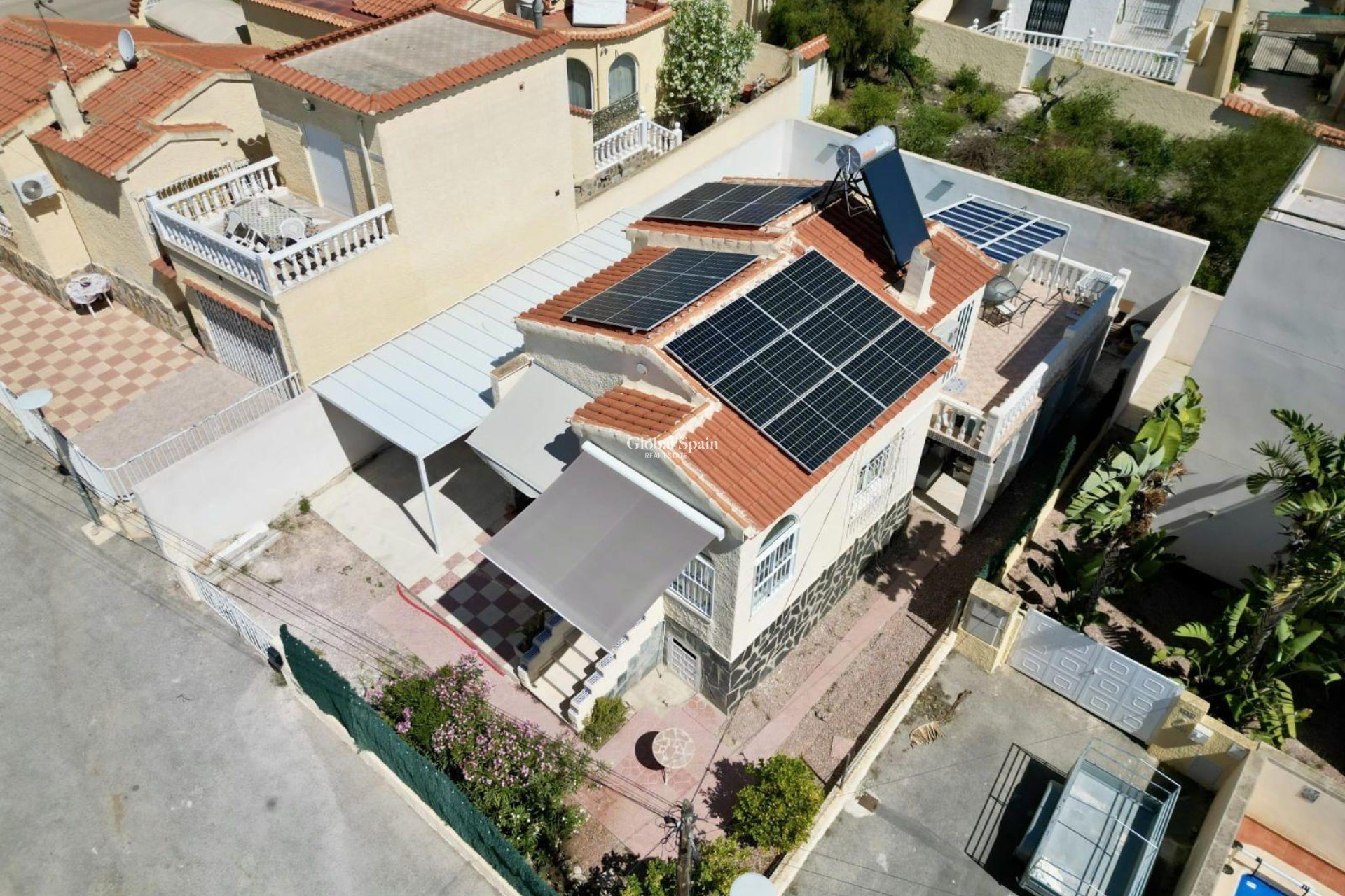 Wederverkoop - VILLA -
SAN FULGENCIO - LA MARINA