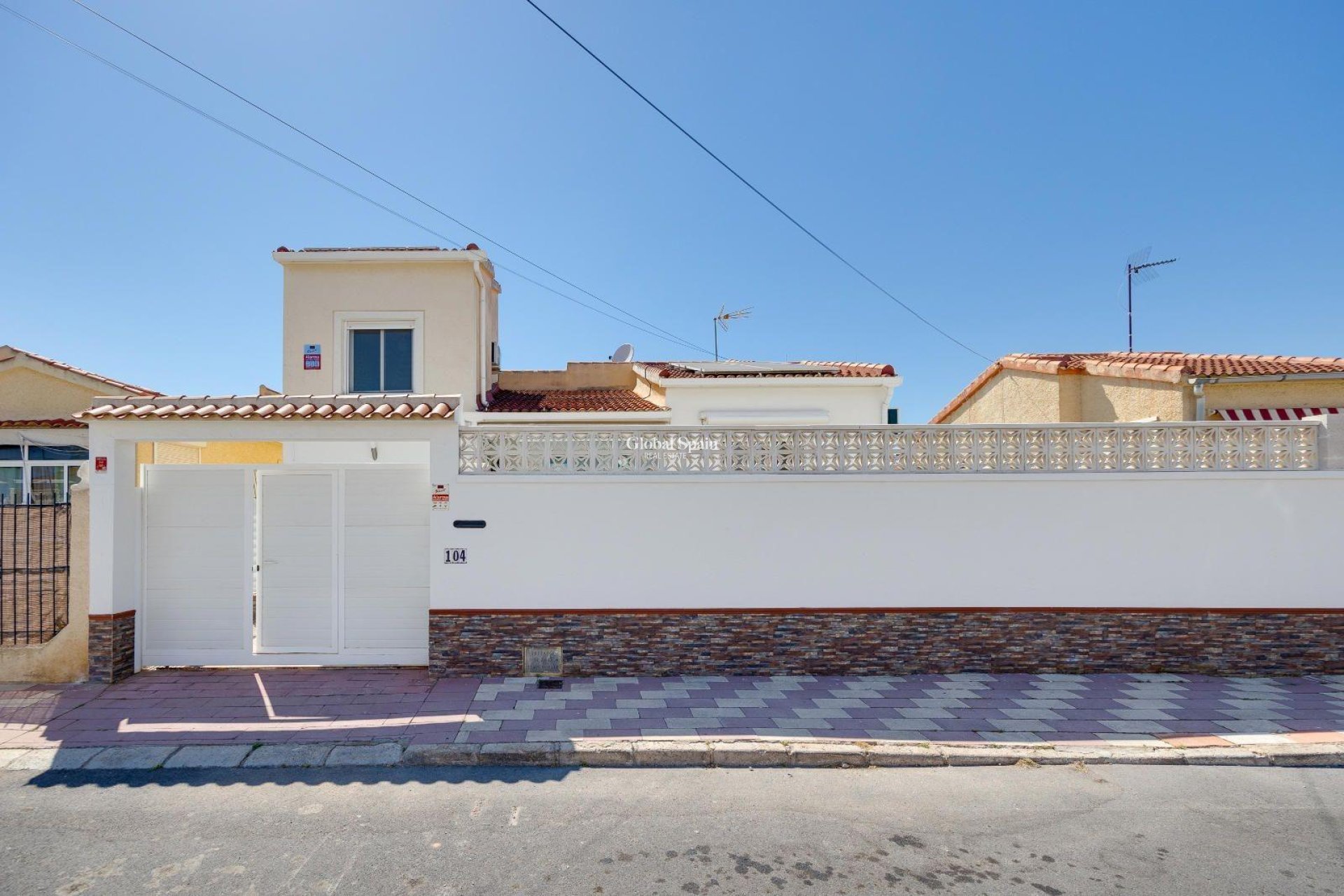 Wederverkoop - VILLA -
SAN FULGENCIO - LA MARINA