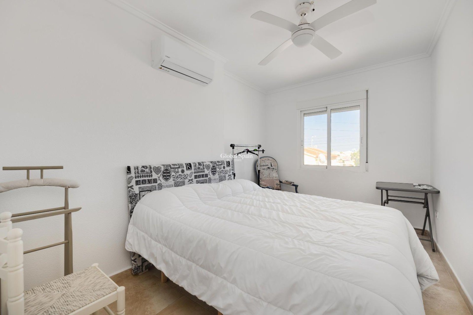 Wederverkoop - VILLA -
SAN FULGENCIO - LA MARINA
