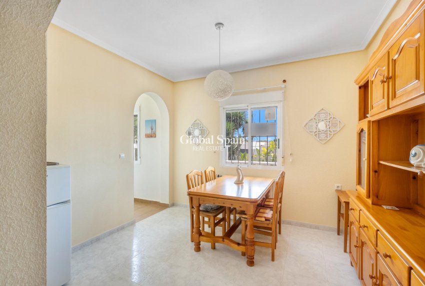 Wederverkoop - VILLA -
SAN FULGENCIO - Urb. La Marina