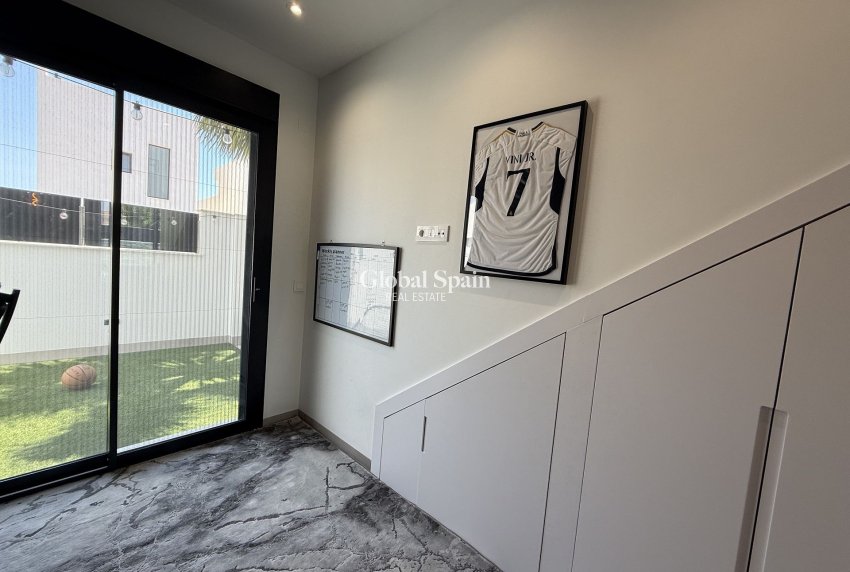 Wederverkoop - VILLA -
SAN JAVIER - Costa Calida