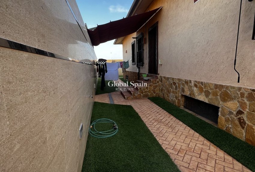 Wederverkoop - VILLA -
SAN JAVIER - Costa Calida