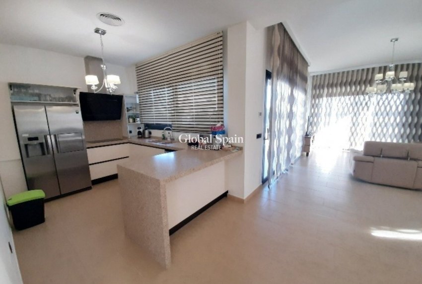 Wederverkoop - VILLA -
SAN JAVIER - La Ribera