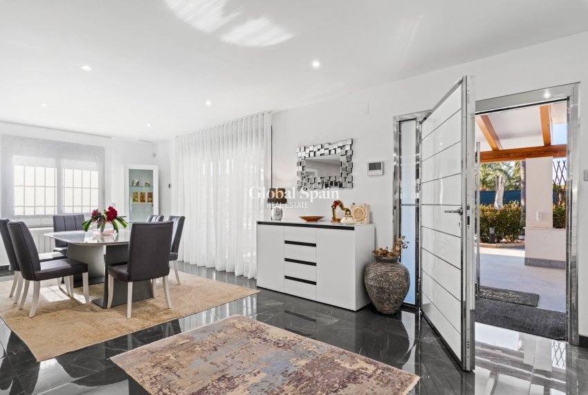 Wederverkoop - Villa -
SAN JUAN DE ALICANTE - Frank Espinós