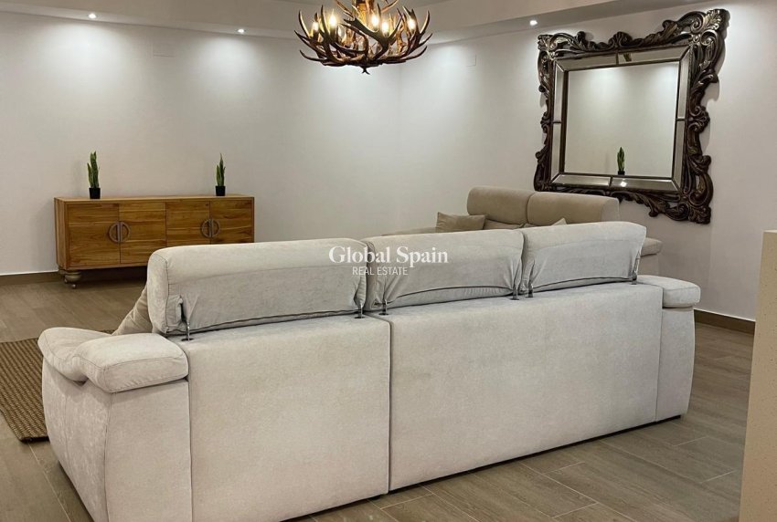 Wederverkoop - VILLA -
SAN MIGUEL DE SALINAS - Altos De San Miguel