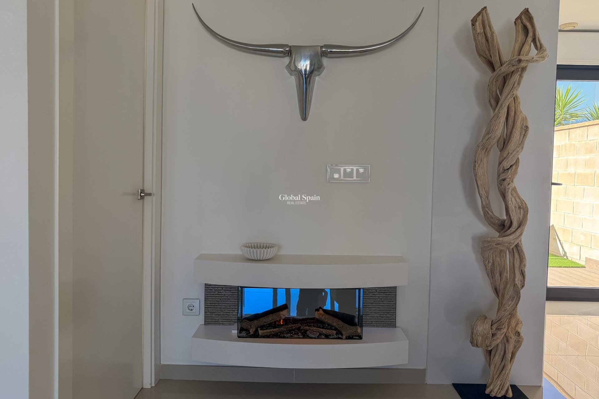 Wederverkoop - VILLA -
SAN MIGUEL DE SALINAS - Bellavista