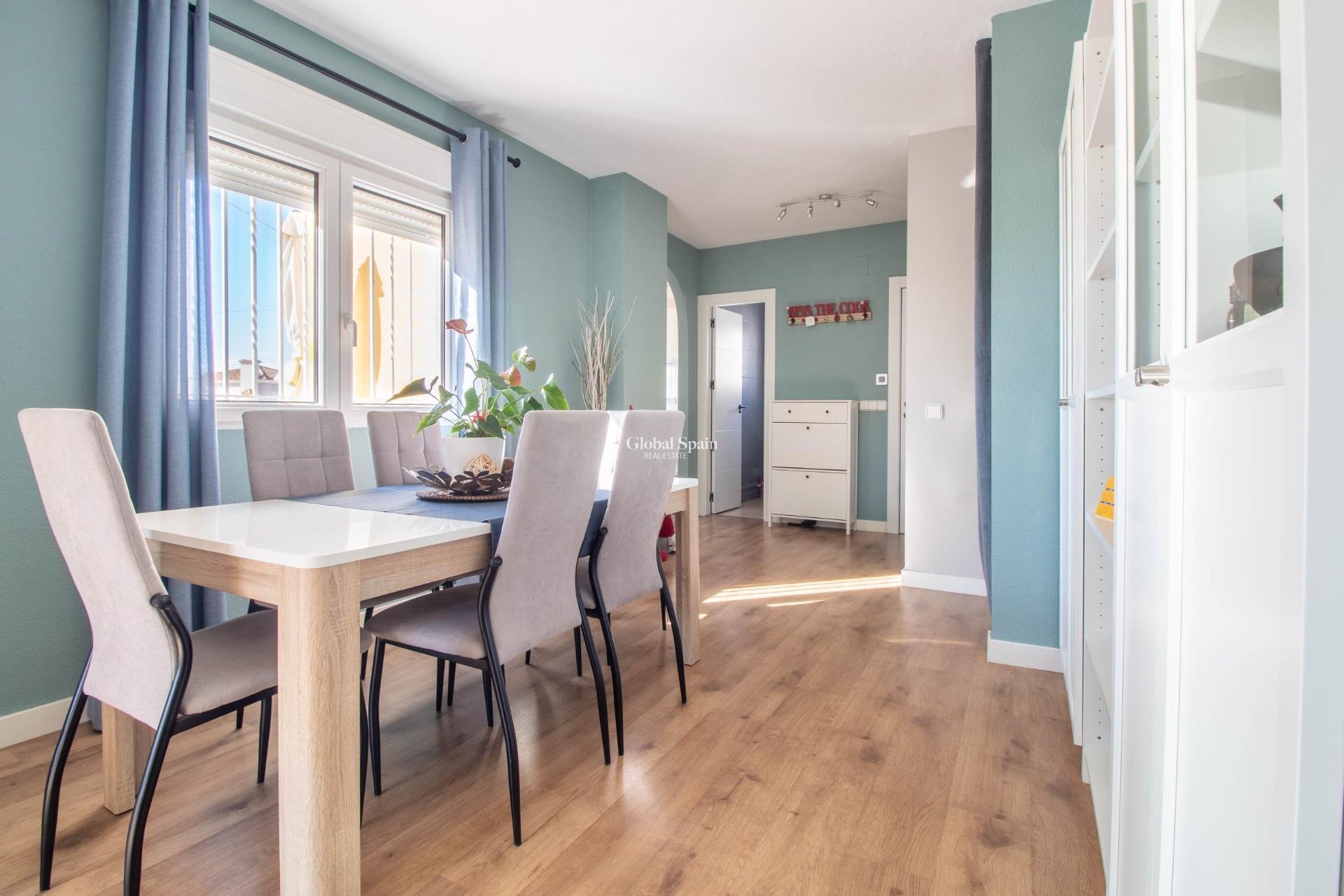 Wederverkoop - VILLA -
SAN MIGUEL DE SALINAS - Blue Lagoon - El Galan