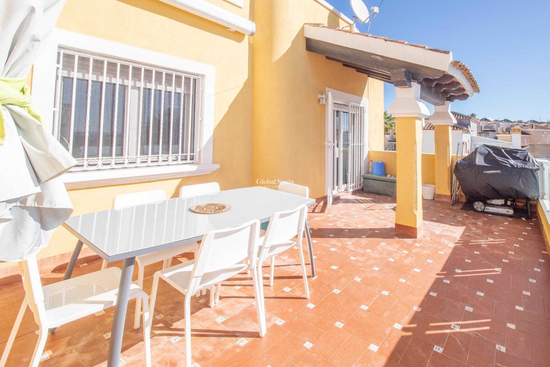 Wederverkoop - Villa -
SAN MIGUEL DE SALINAS - Blue Lagoon - El Galan