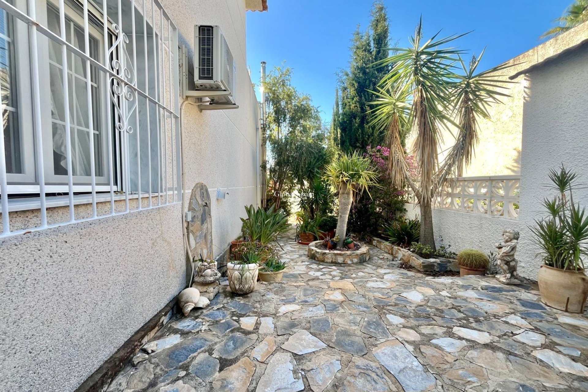 Wederverkoop - VILLA -
SAN MIGUEL DE SALINAS - Blue Lagoon