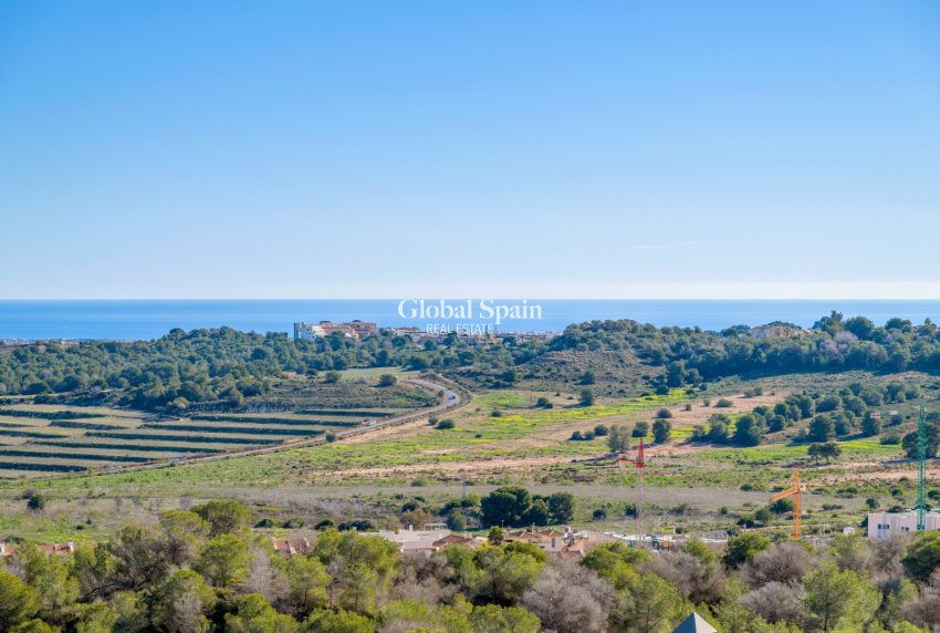 Wederverkoop - VILLA -
SAN MIGUEL DE SALINAS - Inland