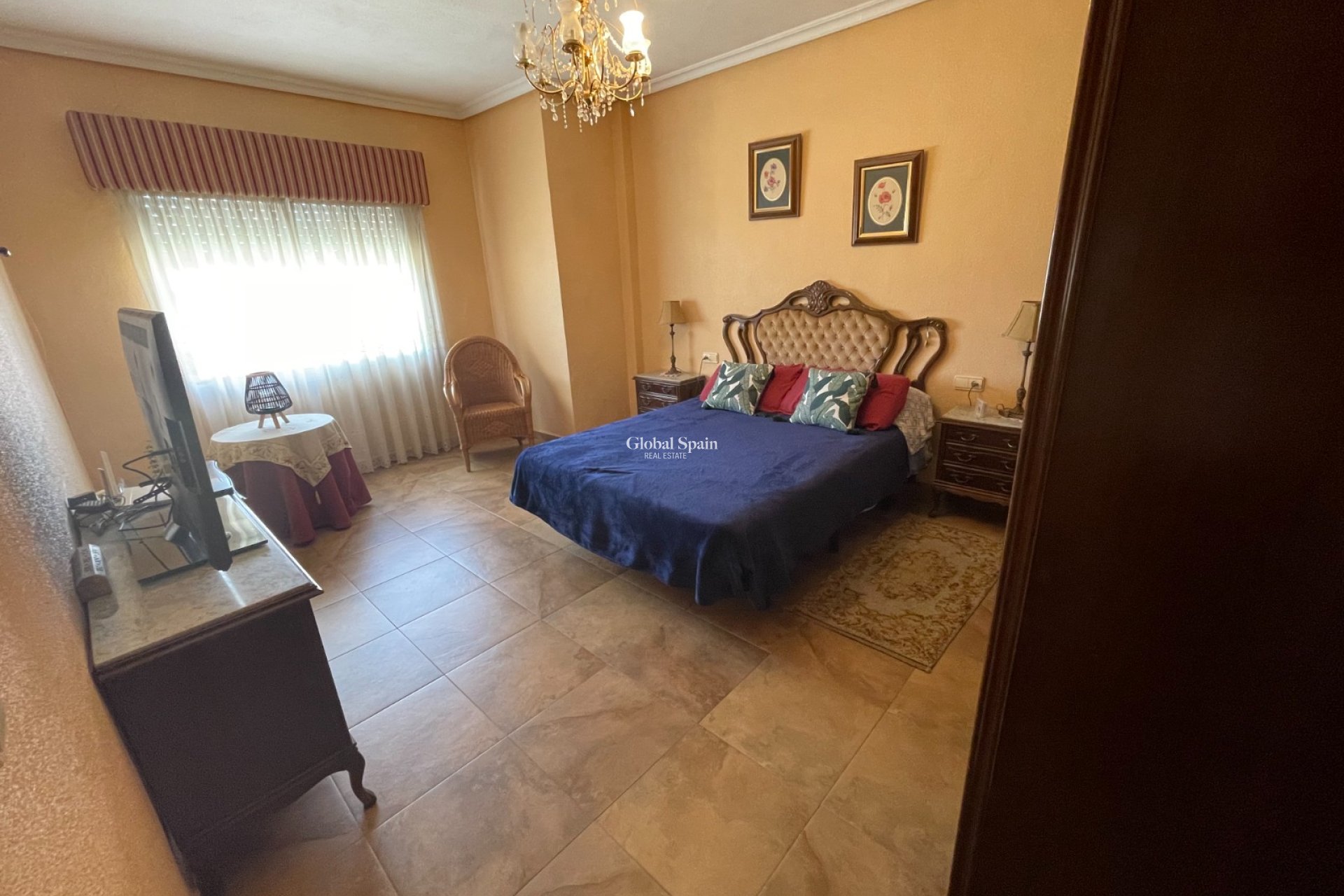 Wederverkoop - VILLA -
SAN MIGUEL DE SALINAS - Inland