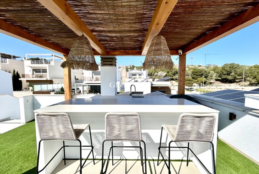 Wederverkoop - VILLA -
SAN MIGUEL DE SALINAS - Inland