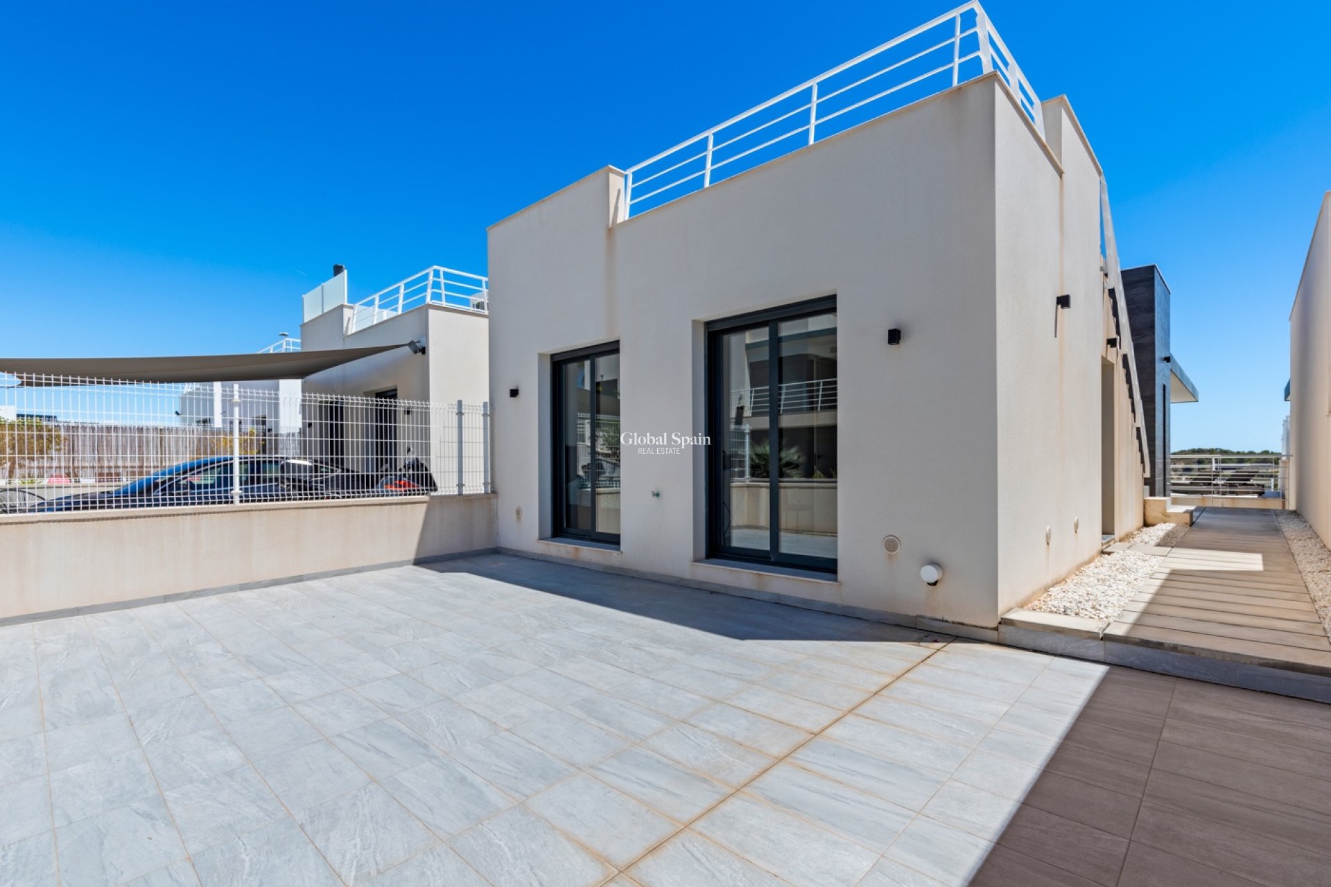 Wederverkoop - VILLA -
SAN MIGUEL DE SALINAS - Inland