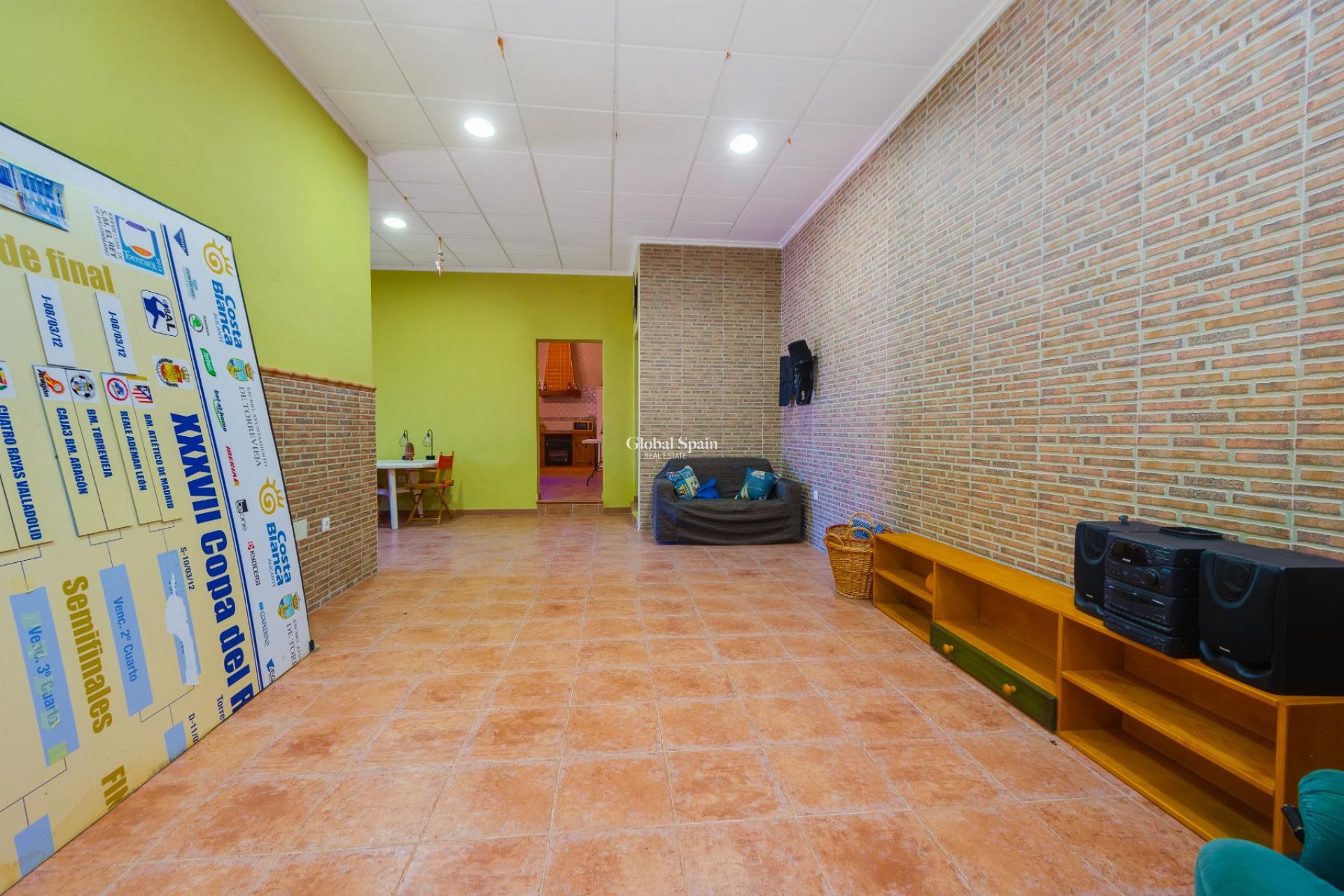 Wederverkoop - VILLA -
SAN MIGUEL DE SALINAS - Inland
