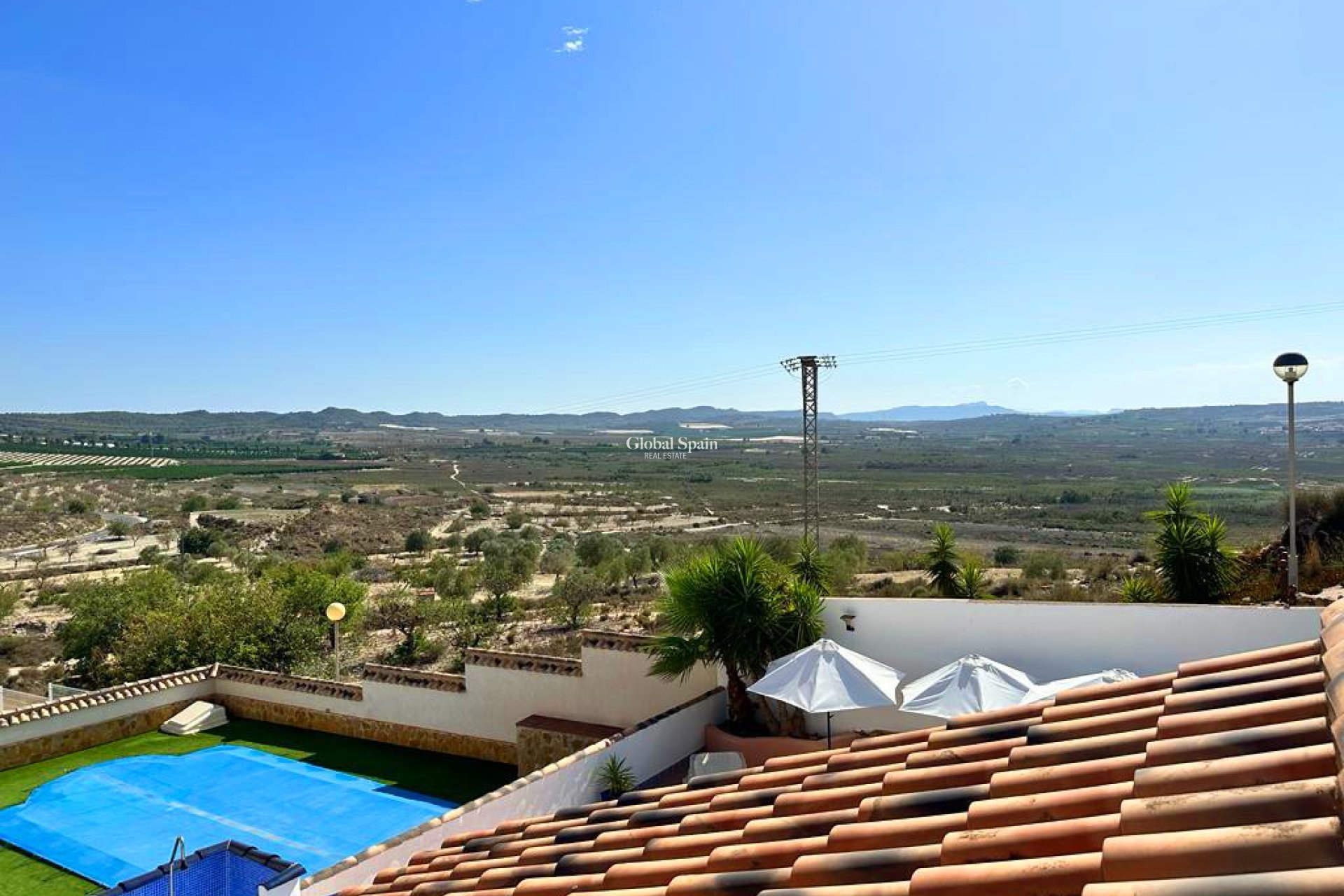 Wederverkoop - VILLA -
SAN MIGUEL DE SALINAS - Inland