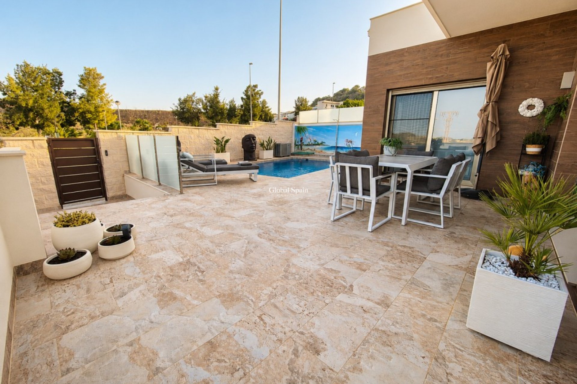 Wederverkoop - VILLA -
SAN MIGUEL DE SALINAS - Inland